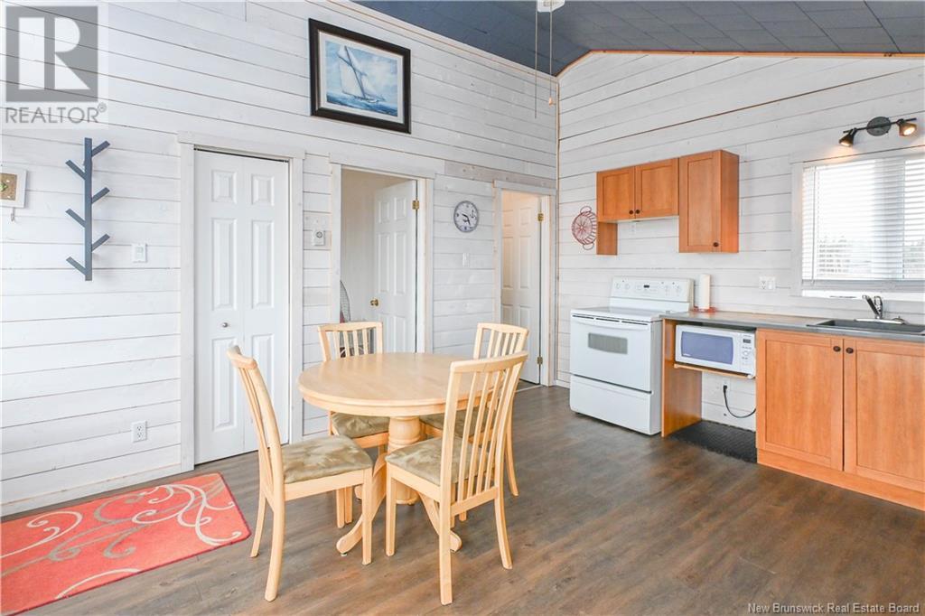 Photo 16 of 1200 De La Mer Boulevard, Saintmariesaintraphael NB