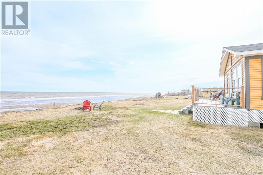 Photo 13 of 1200 De La Mer Boulevard, Saintmariesaintraphael NB