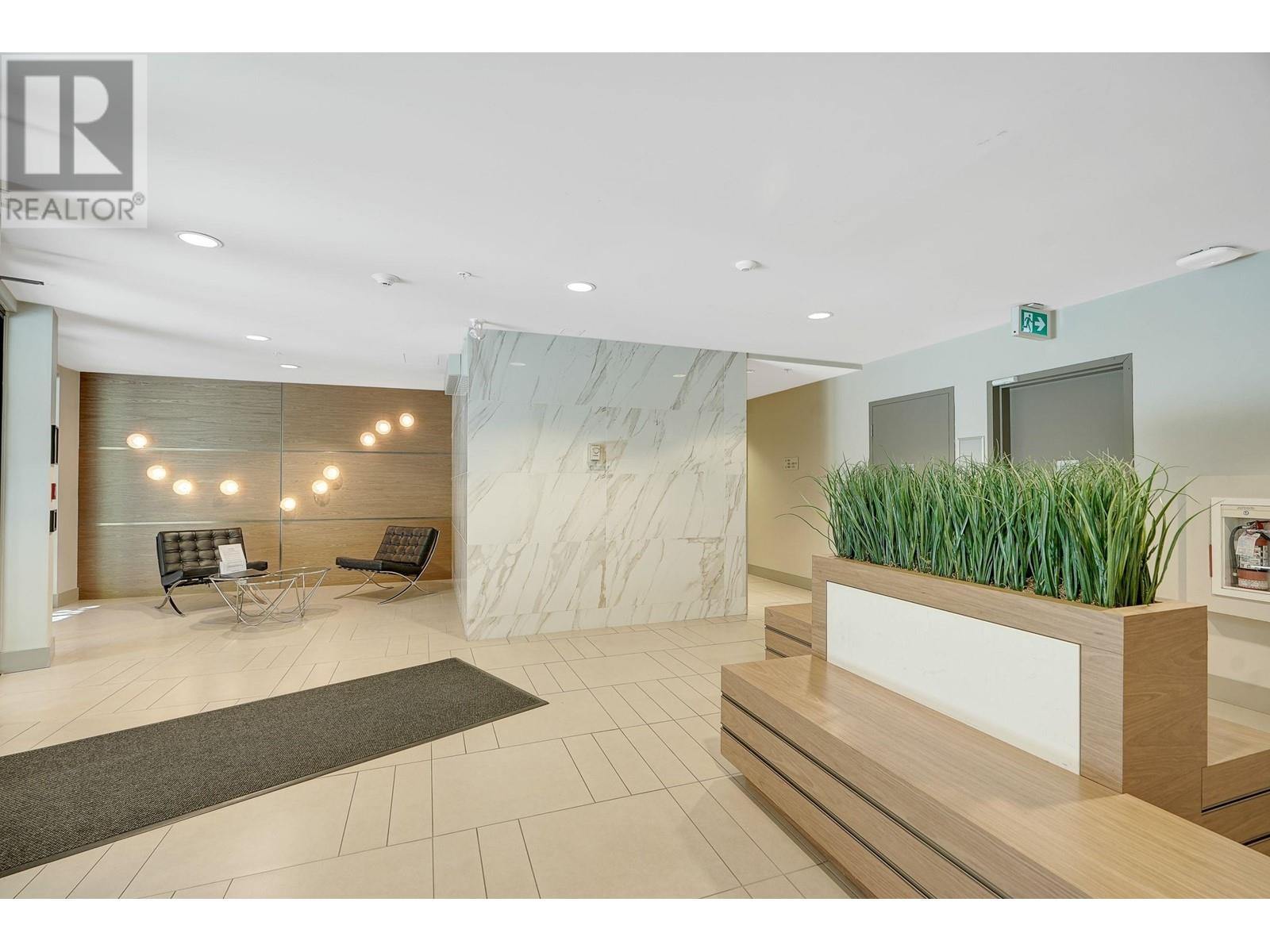 Photo 6 of 506 3462 Ross Drive, Vancouver BC