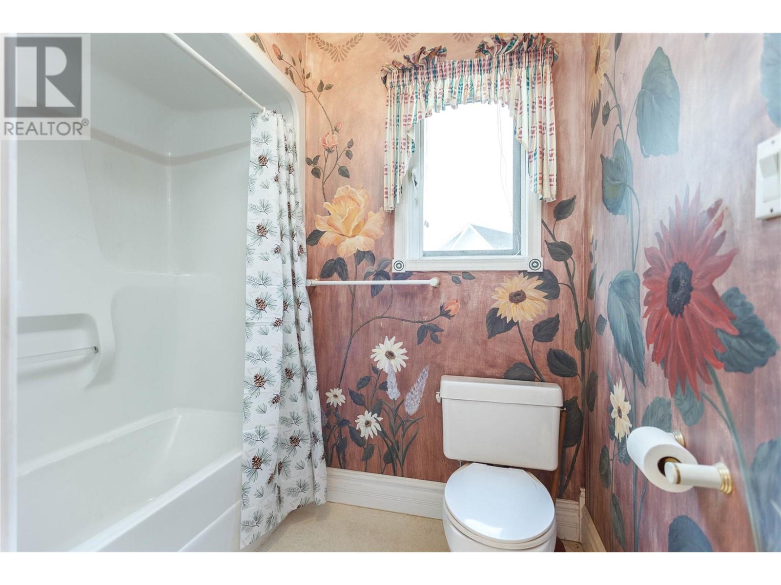 6655 Cosens Bay Road, Coldstream