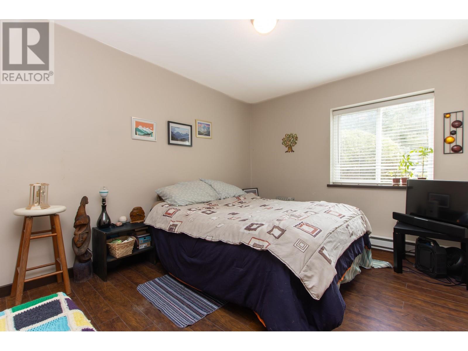 25 38175 WESTWAY AVENUE, Squamish