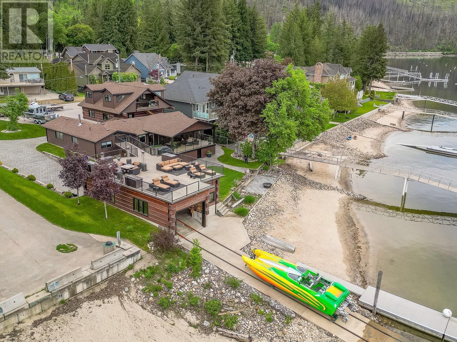  78 Montcalm Crescent, Sicamous