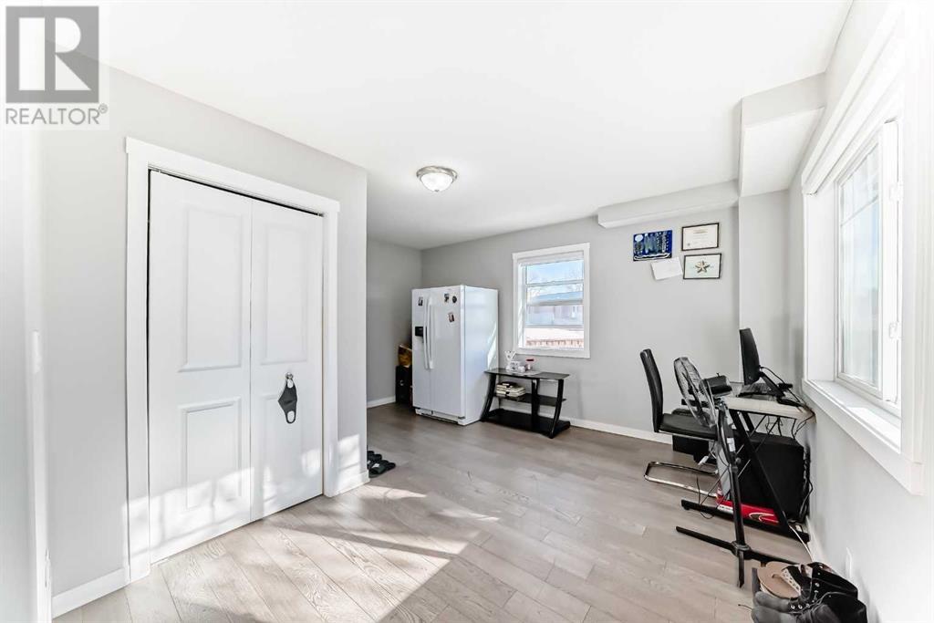 Single Family House Bi-level for Sale in   Avenue SE Albert Park/Radisson Heights Calgary 
