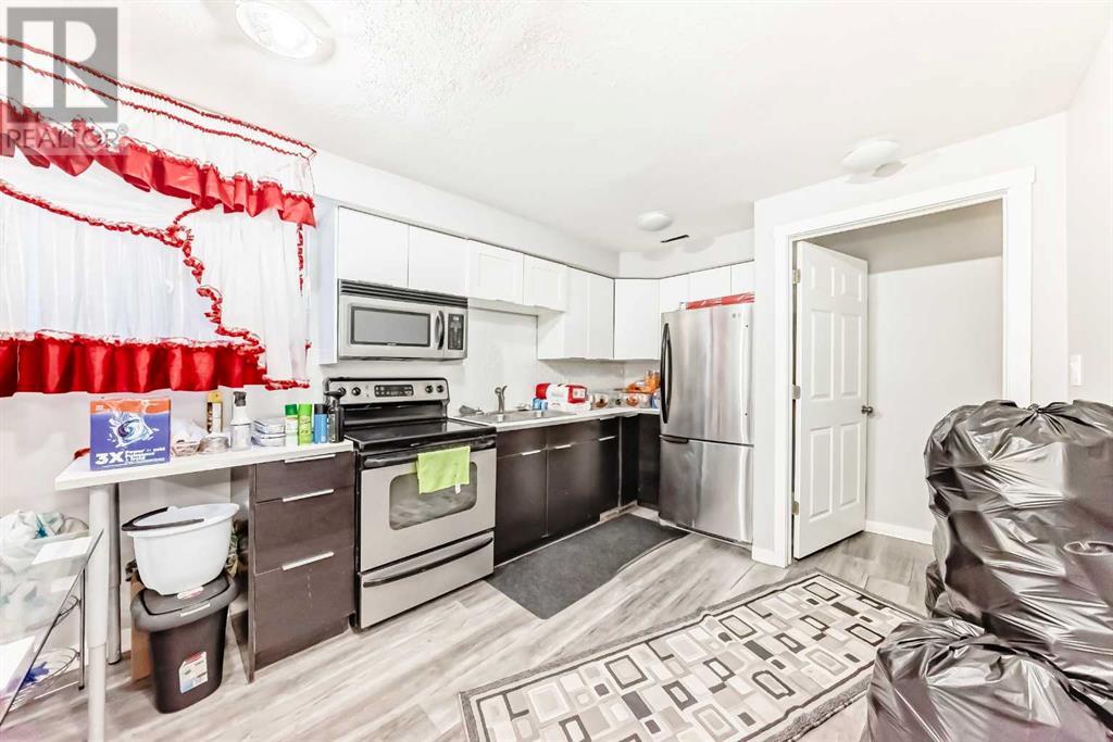 Single Family House Bi-level for Sale in   Avenue SE Albert Park/Radisson Heights Calgary 