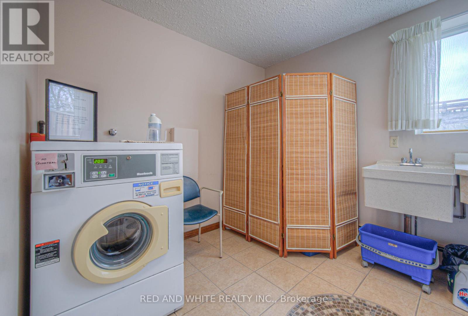 Photo 35 of 406 400 Champlain Boulevard, Cambridge ON
