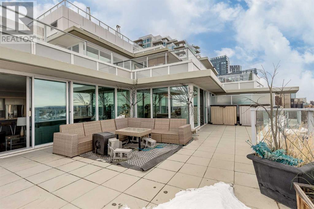 Single Family House for Sale in   Riverfront Avenue SE Downtown East Village Calgary 