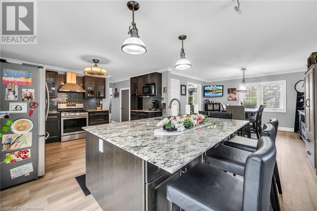 Photo 14 of 205 Sanatorium Road, Hamilton ON