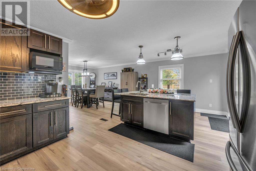 Photo 19 of 205 Sanatorium Road, Hamilton ON