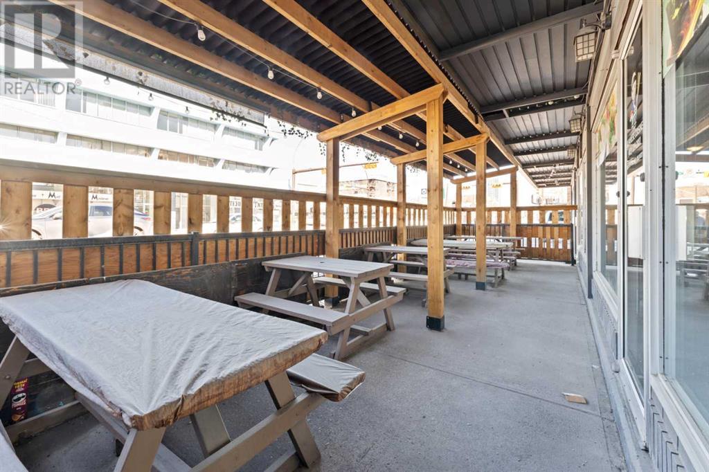 Business for Sale in  Ave &  ST Restaurant Avenue Beltline Calgary 