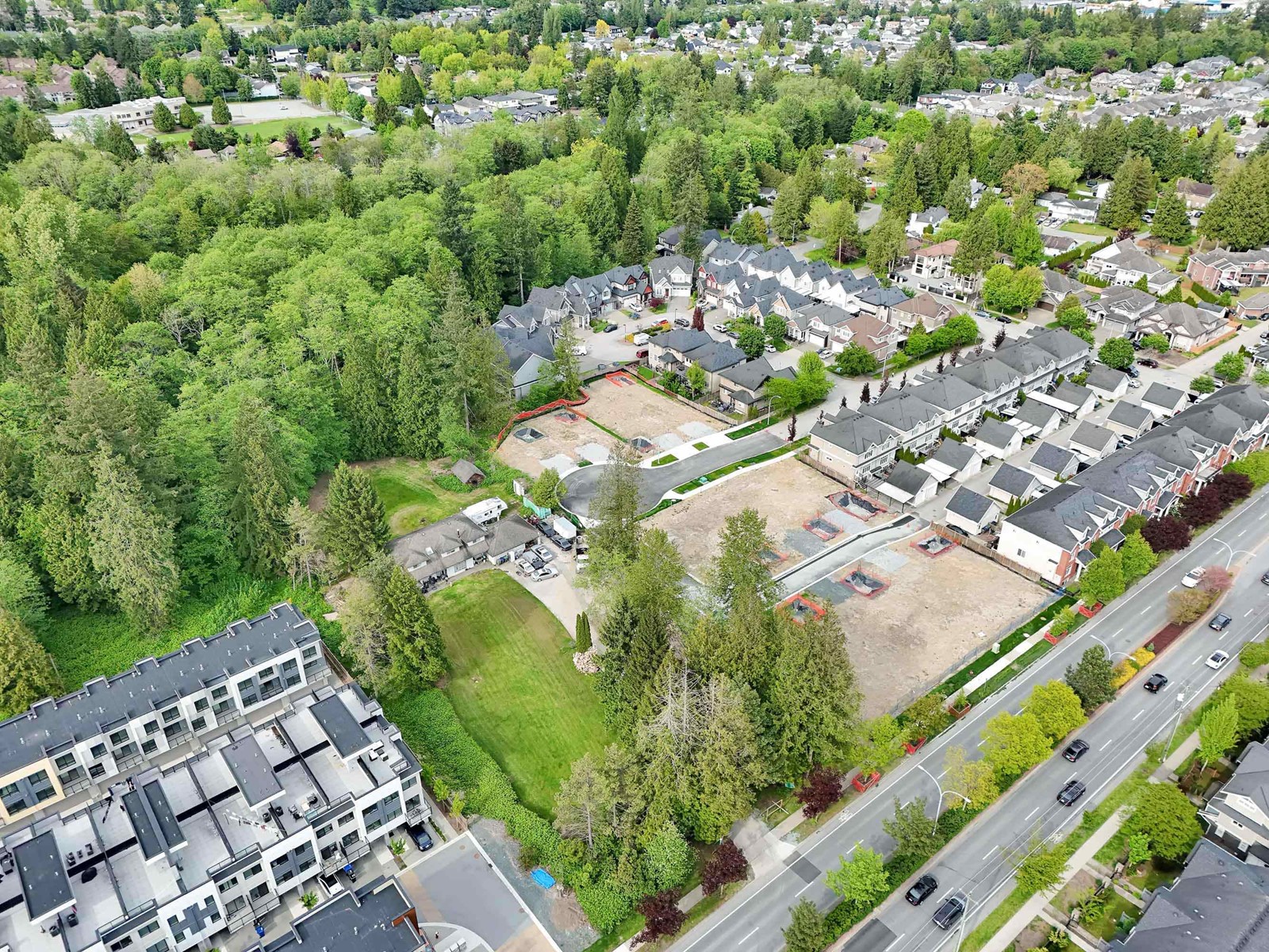 Photo 11 of 13933 64 A Avenue, Surrey BC