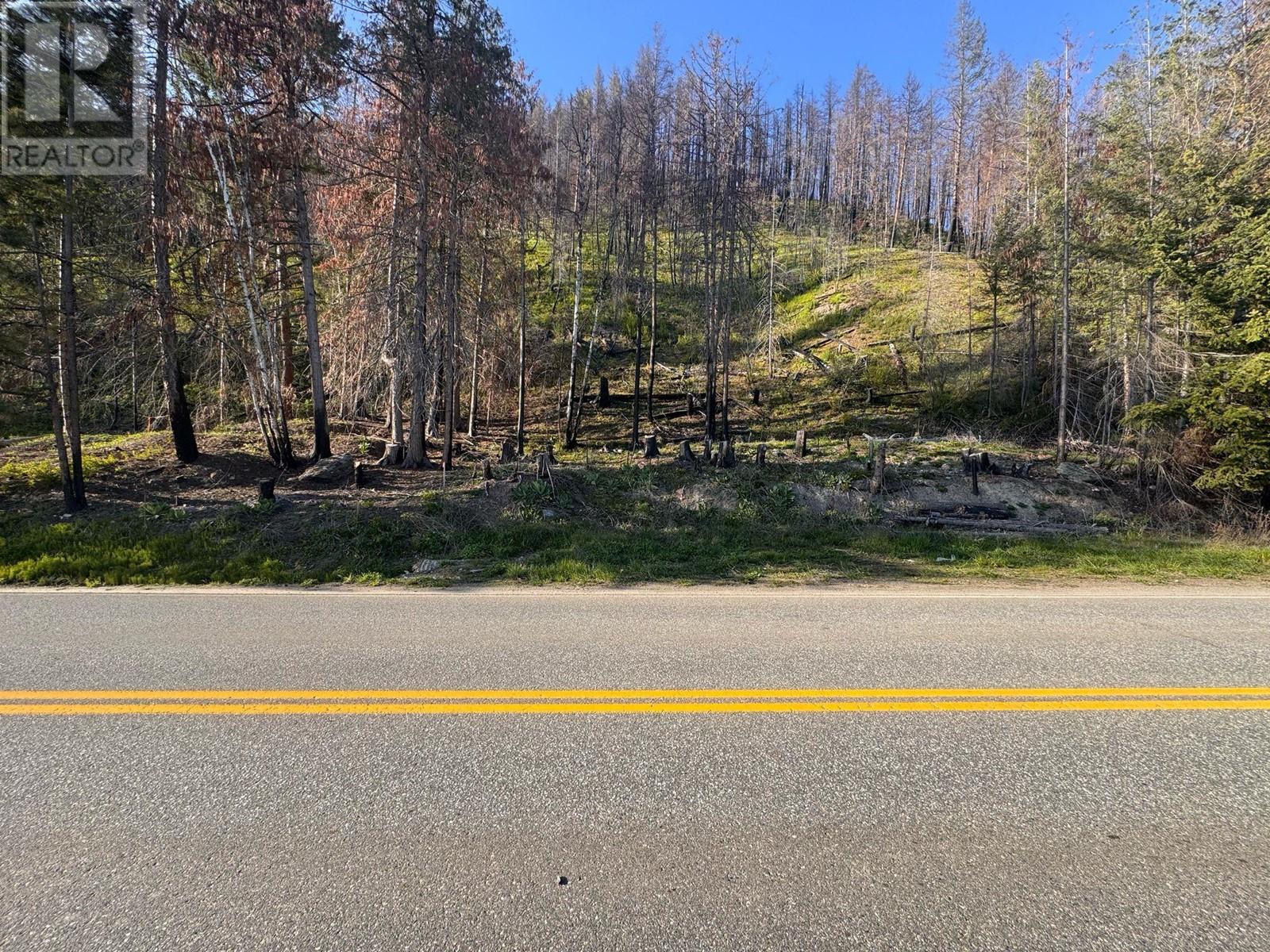  5022 Squilax-Anglemont Road, Celista