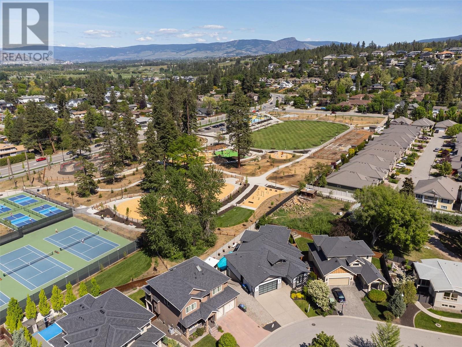  4455 Sherwood Court, Kelowna