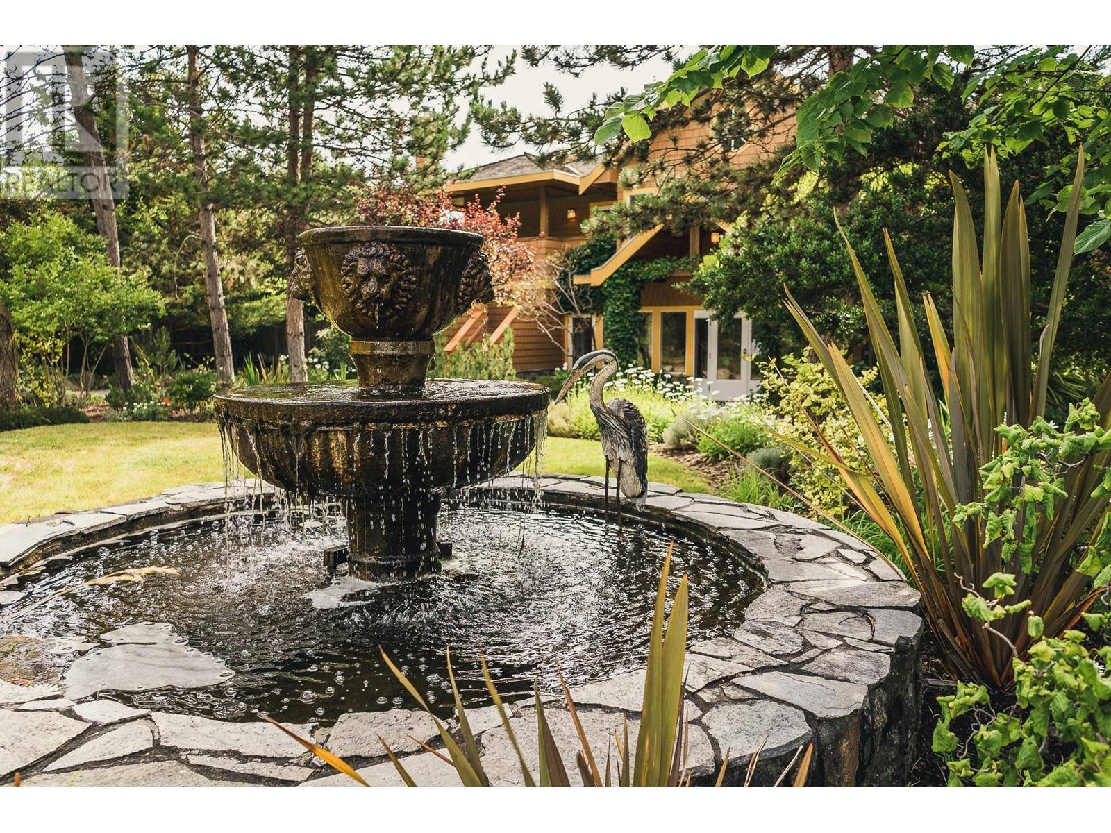 4 134 MADRONA DRIVE, Galiano Island