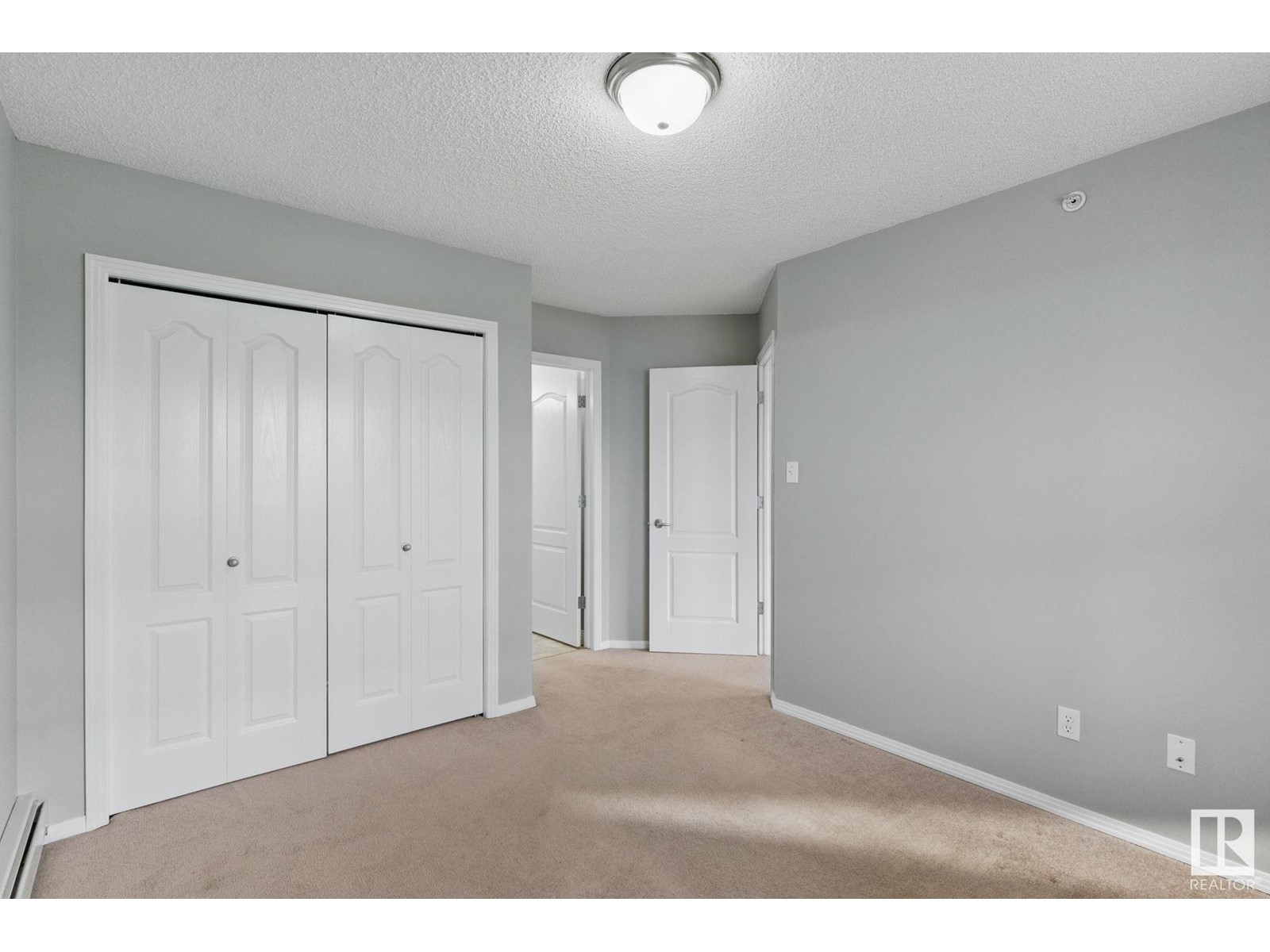 Single Family House for Sale in #   ST NW Edmonton 