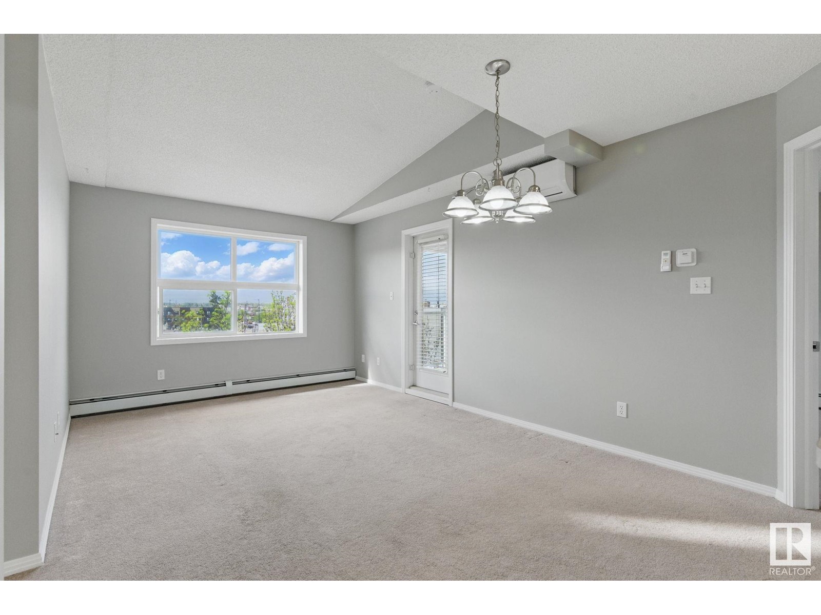 Single Family House for Sale in #   ST NW Edmonton 
