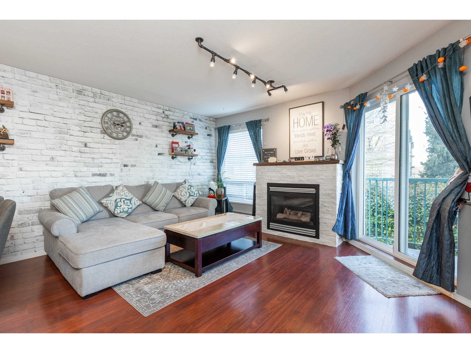 209 2435 CENTER STREET, Abbotsford real estate listing R2957121