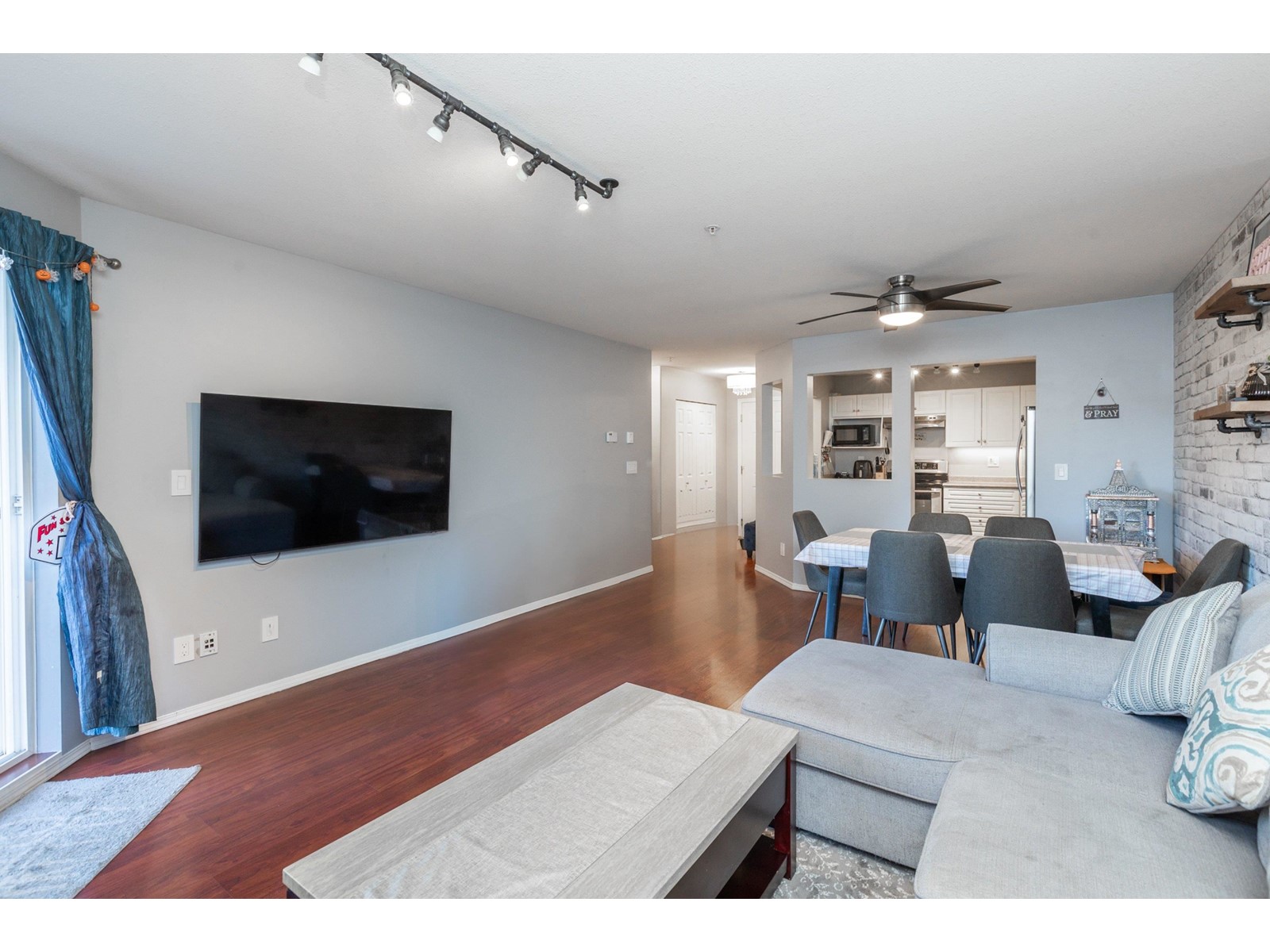 209 2435 CENTER STREET, Abbotsford real estate listing R2957121