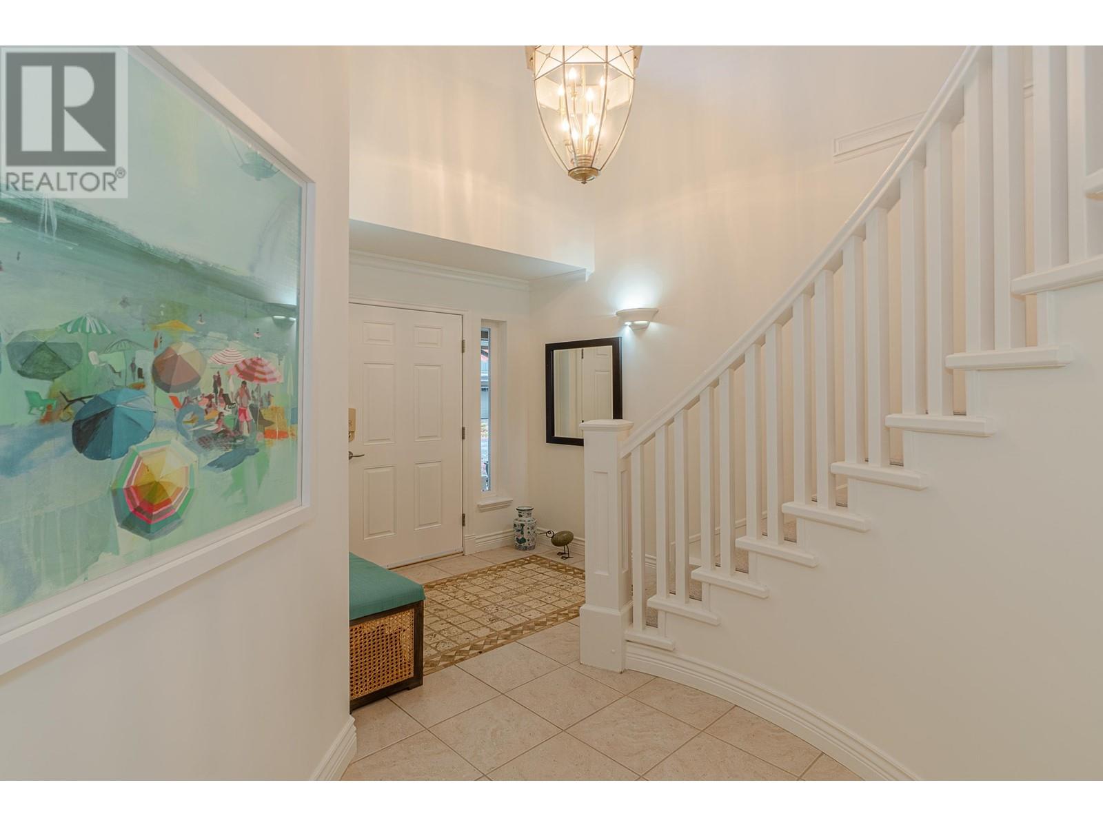 16 BEACH DRIVE, Furry Creek real estate listing R2961956