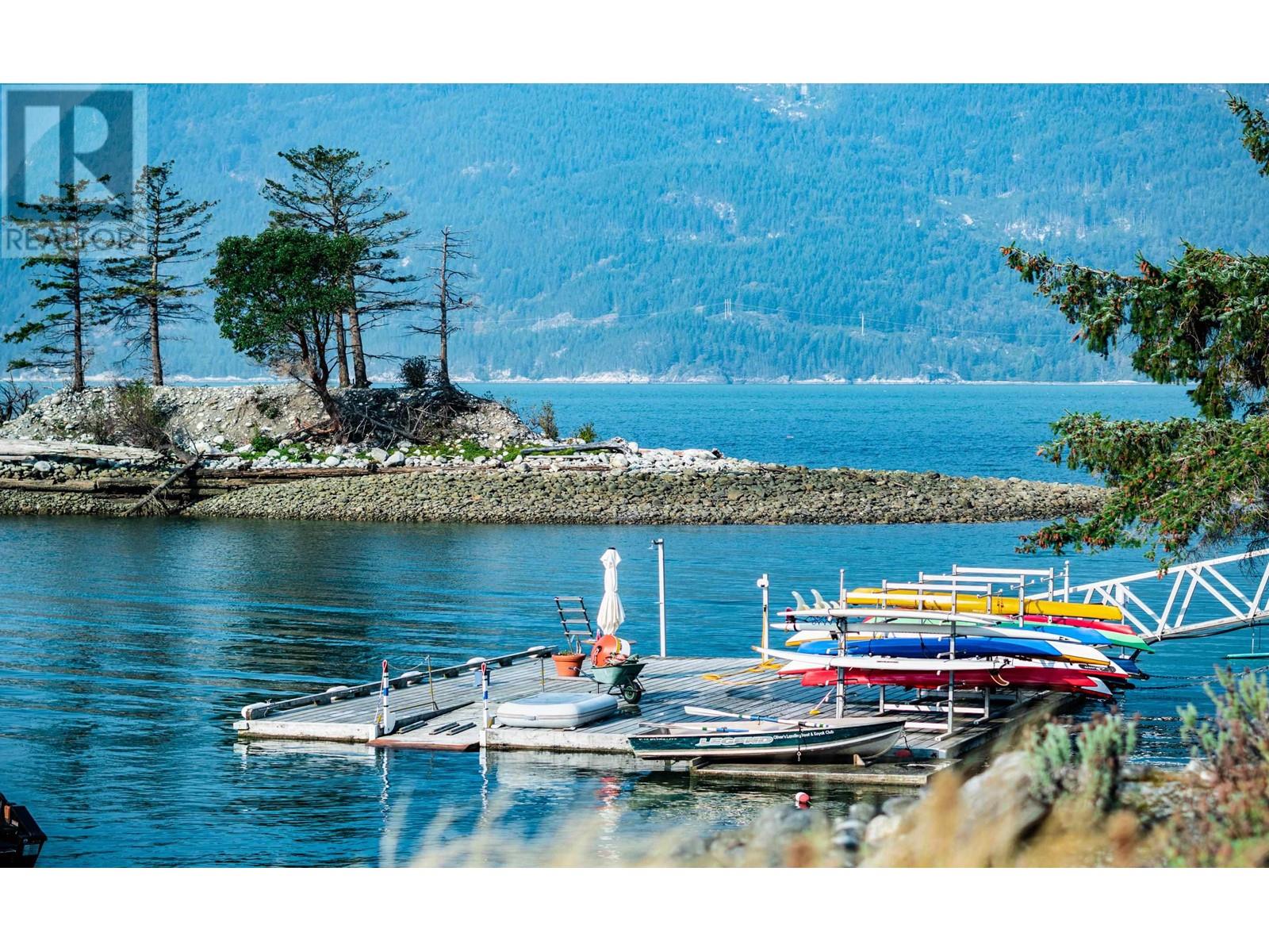 16 BEACH DRIVE, Furry Creek real estate listing R2961956