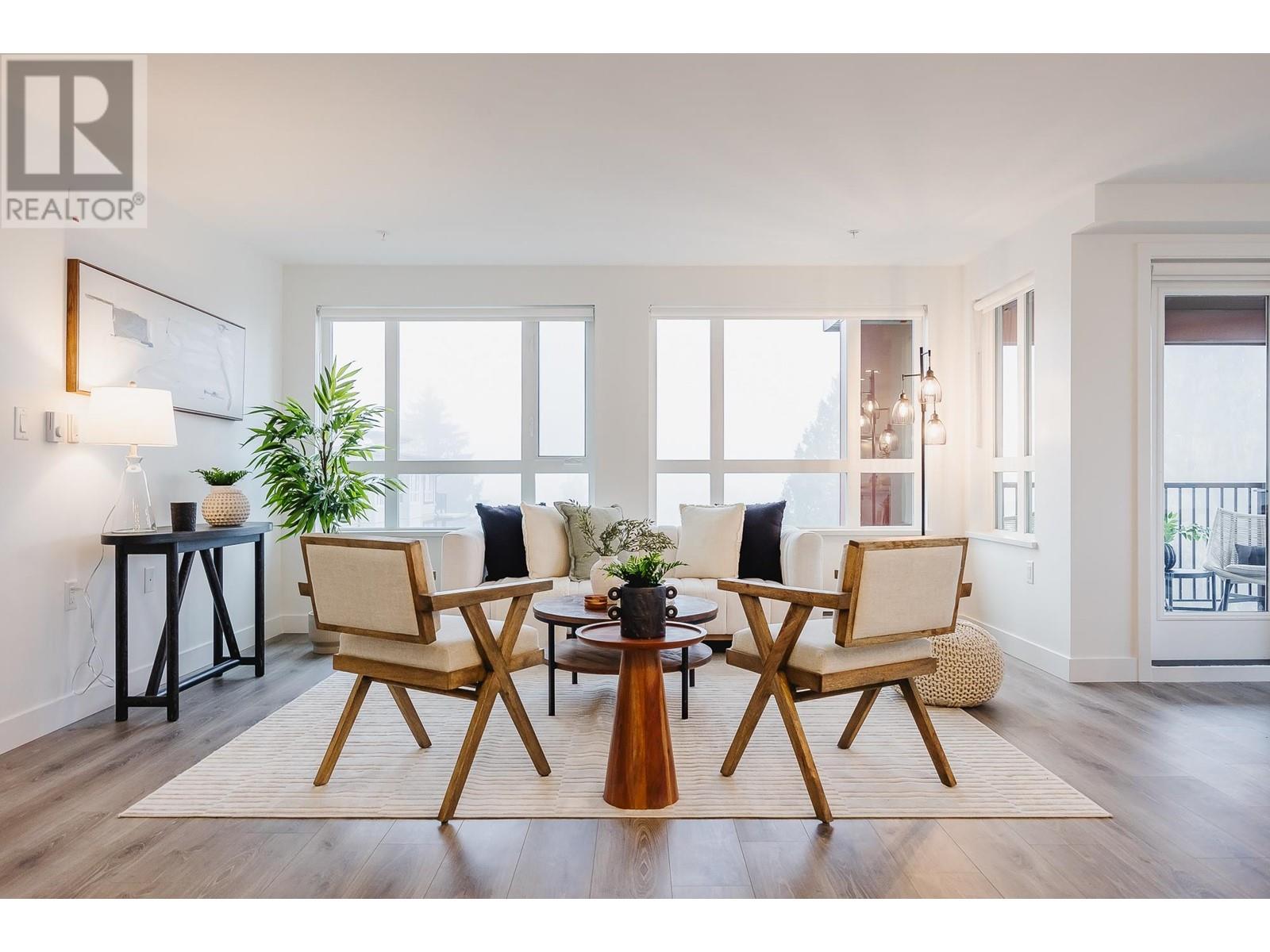 307 22575 BROWN AVENUE, Maple Ridge