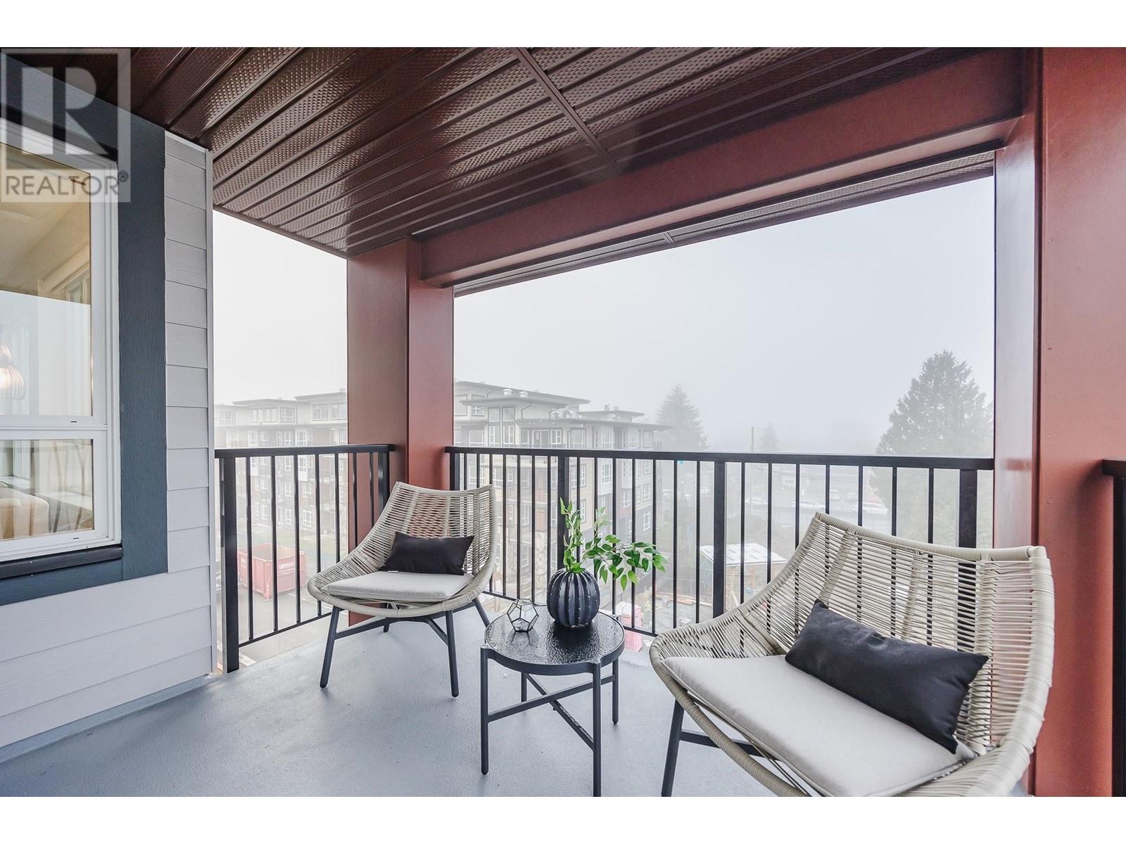 307 22575 BROWN AVENUE, Maple Ridge