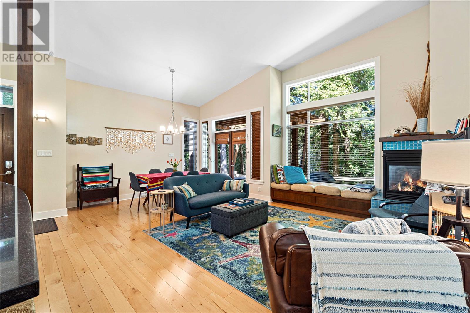 66 1059 Tanglewood Pl, Parksville real estate listing 997889
