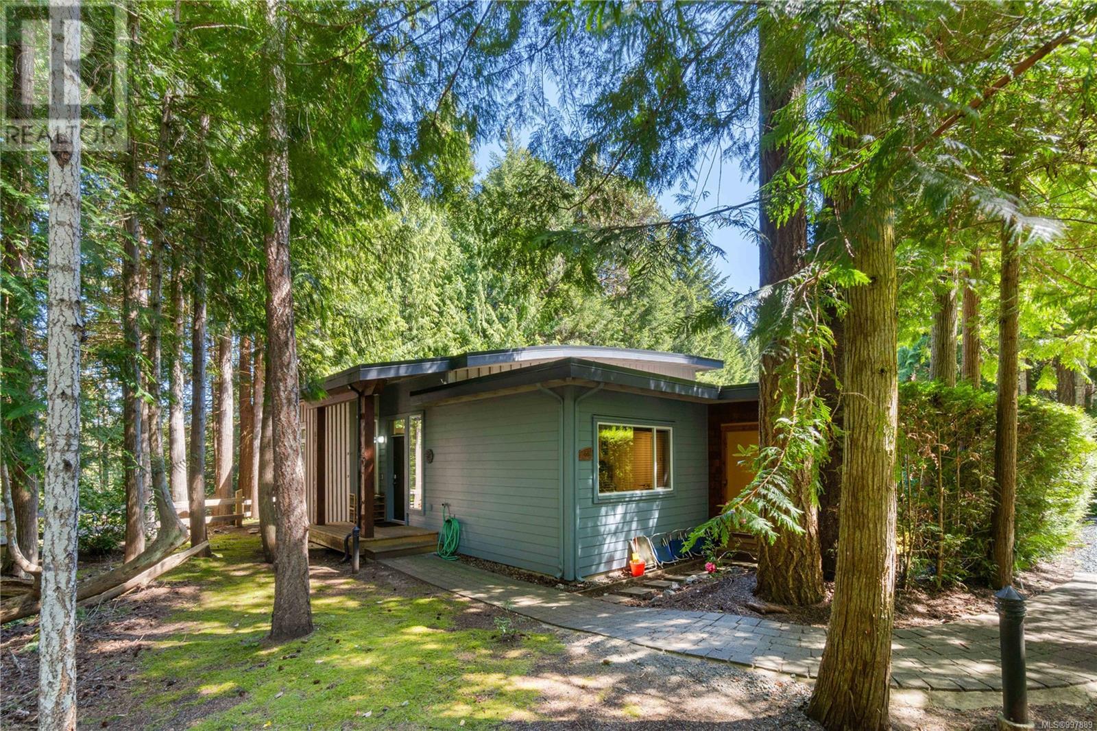 66 1059 Tanglewood Pl, Parksville real estate listing 997889