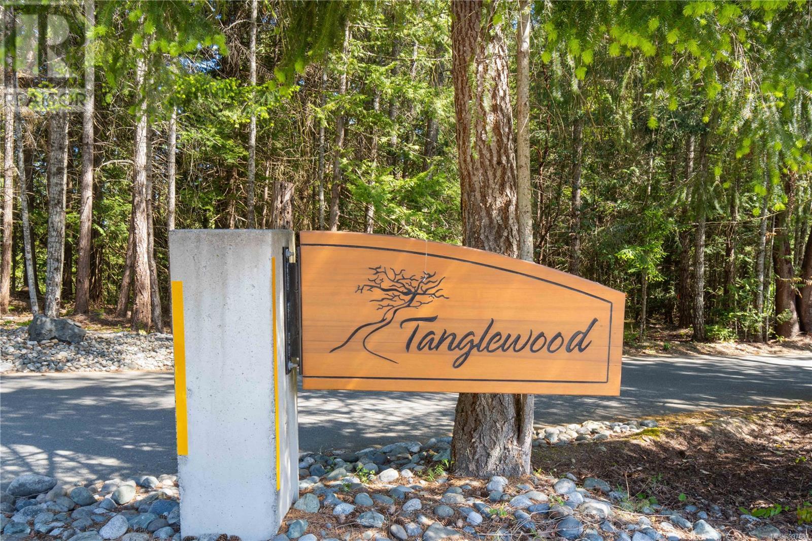 66 1059 Tanglewood Pl, Parksville real estate listing 997889