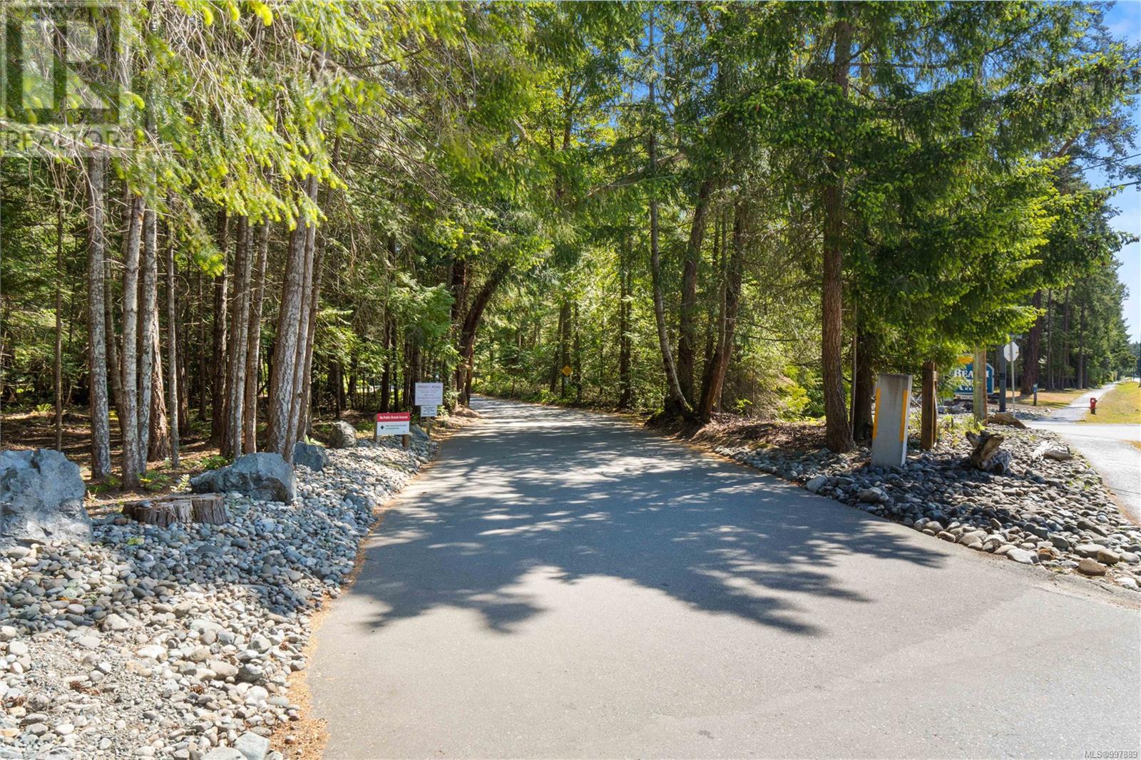 66 1059 Tanglewood Pl, Parksville real estate listing 997889