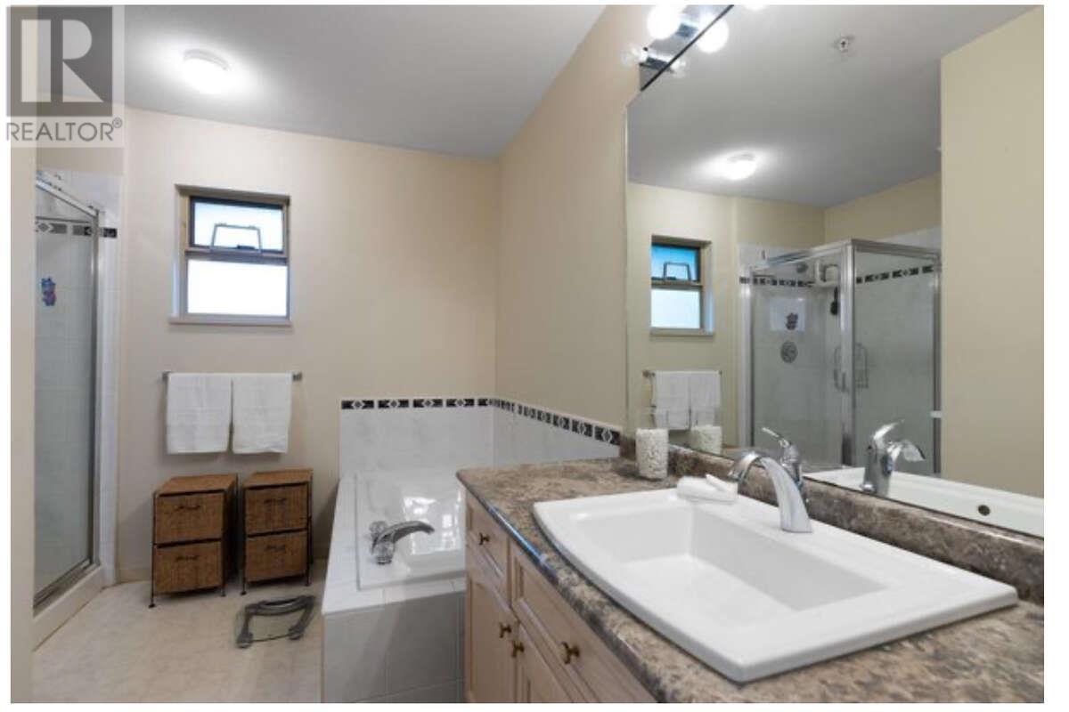 29 1255 RIVERSIDE DRIVE, Port Coquitlam real estate listing R2988745