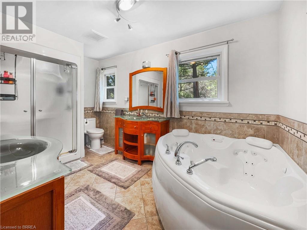 Photo 17 of 43 Pleasant Ridge Road, Brantford ON
