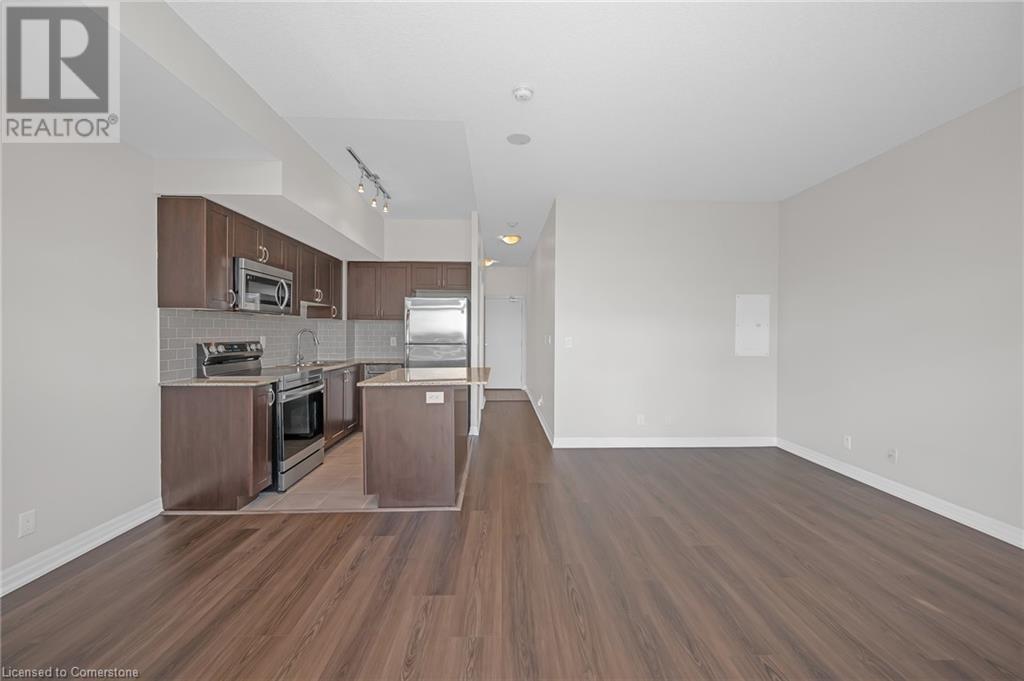 Photo 10 of 1940 Ironstone Drive Unit 219, Burlington ON