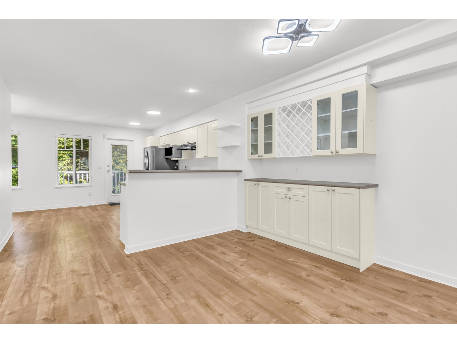 Photo 8 of 119 12711 64 Avenue, Surrey BC