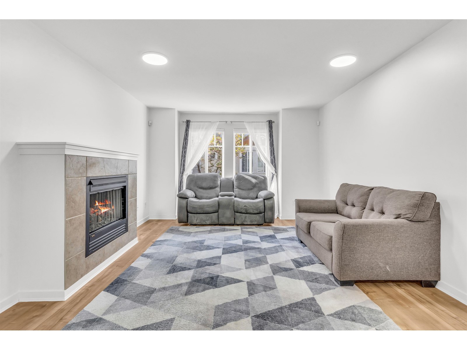 Photo 4 of 119 12711 64 Avenue, Surrey BC