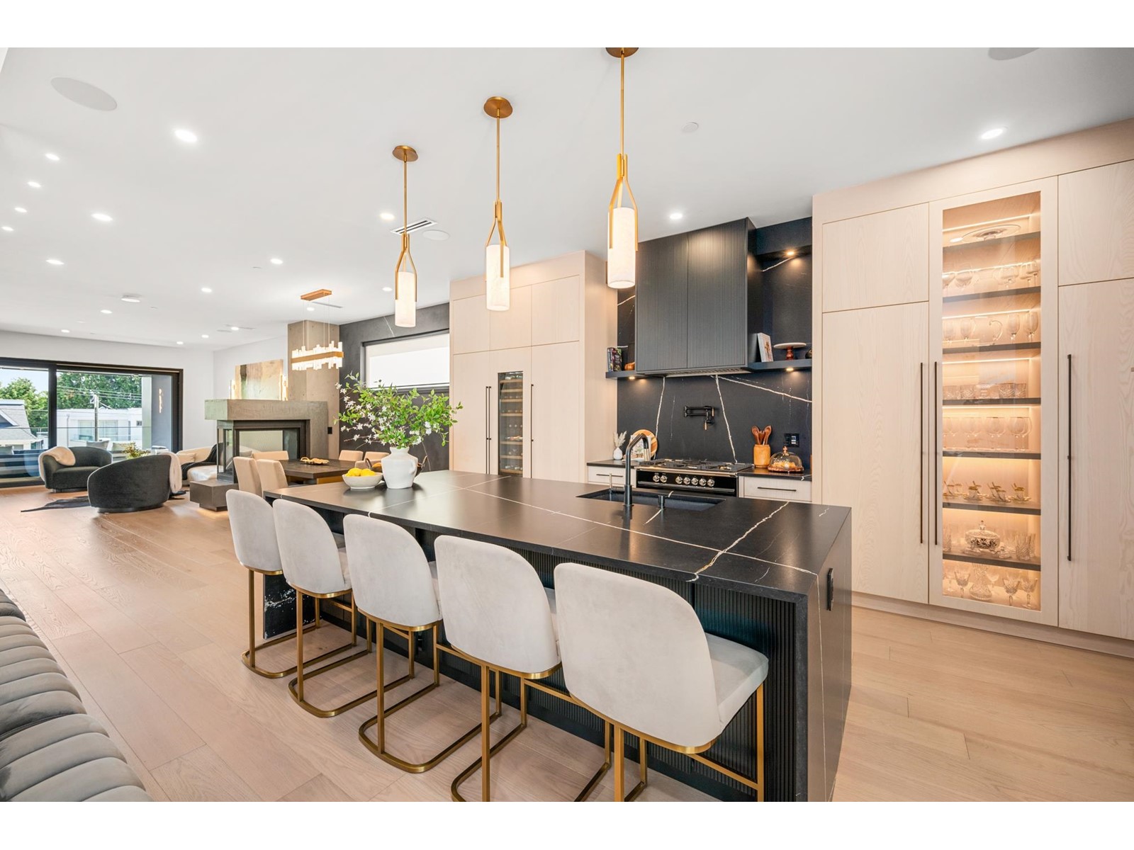 1265 KENT STREET, White Rock real estate listing R2953488