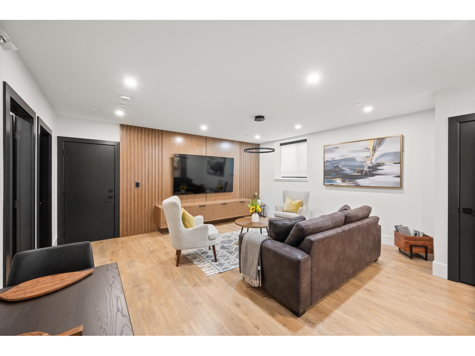 1265 KENT STREET, White Rock real estate listing R2953488