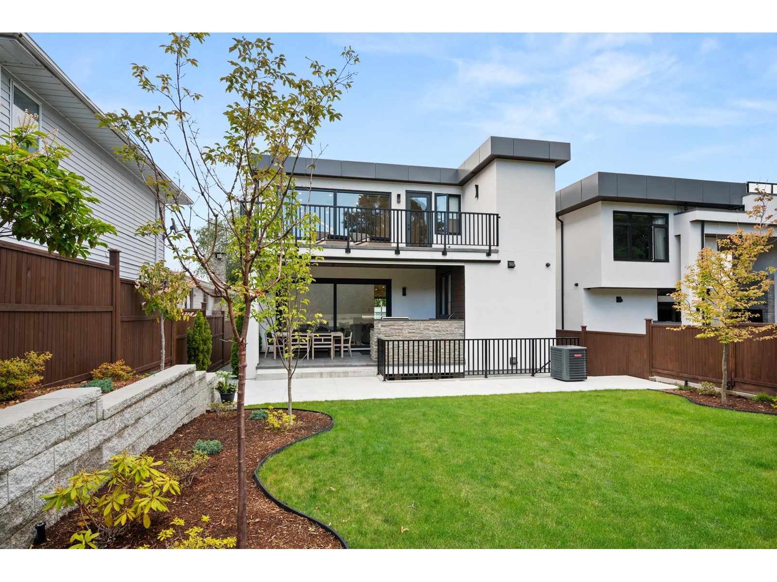 1265 KENT STREET, White Rock real estate listing R2953488
