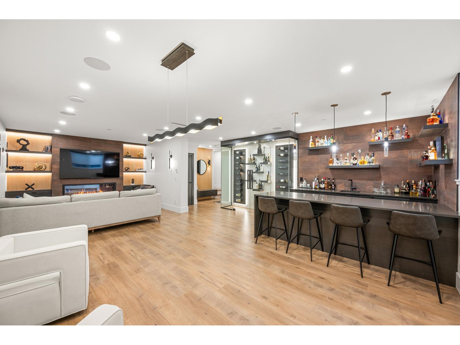 1265 KENT STREET, White Rock real estate listing R2953488