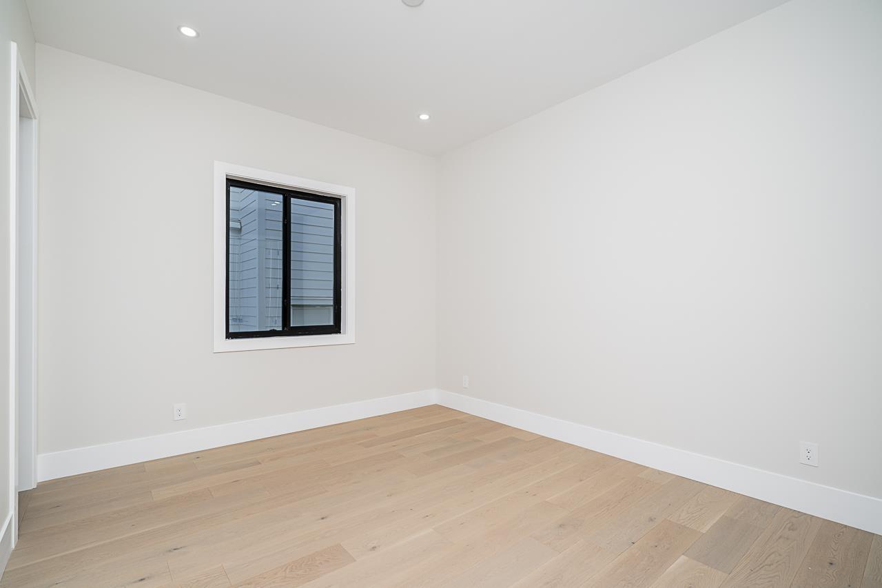Photo 19 of 20347 27 Avenue, Langley BC
