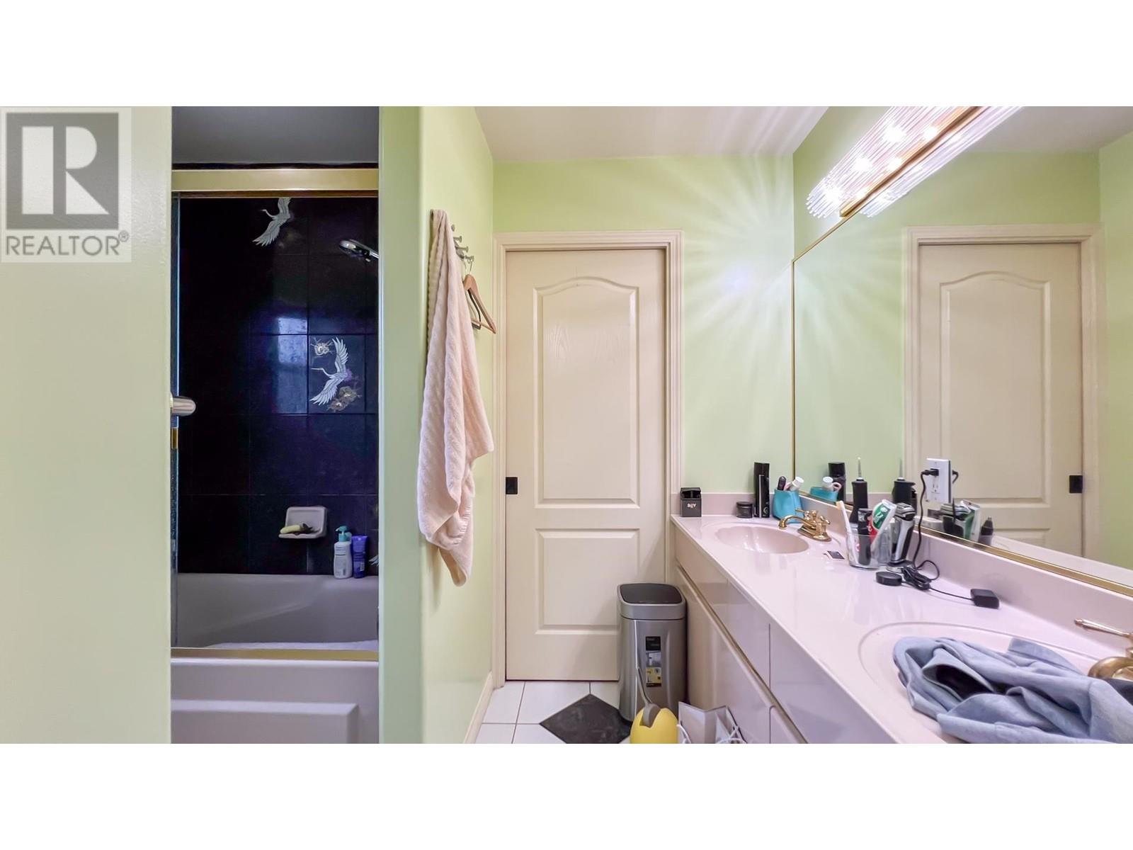 2813 W 21ST AVENUE, Vancouver real estate listing R2943195