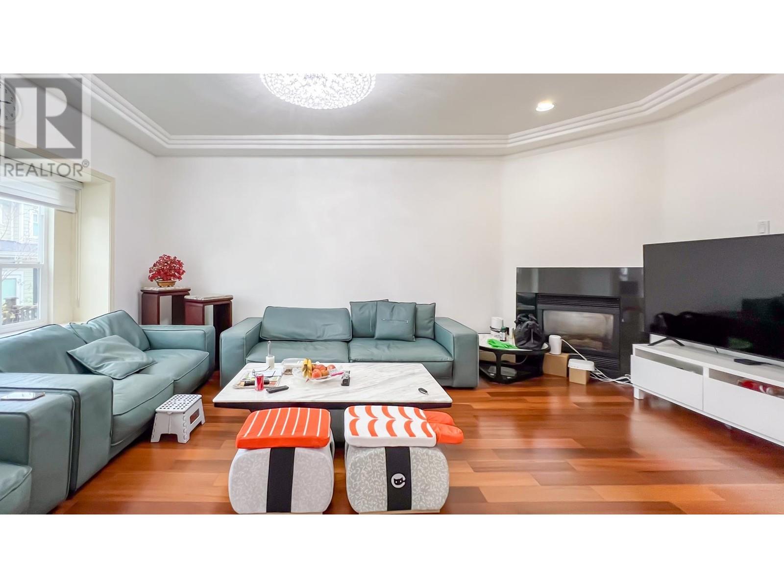 2813 W 21ST AVENUE, Vancouver real estate listing R2943195