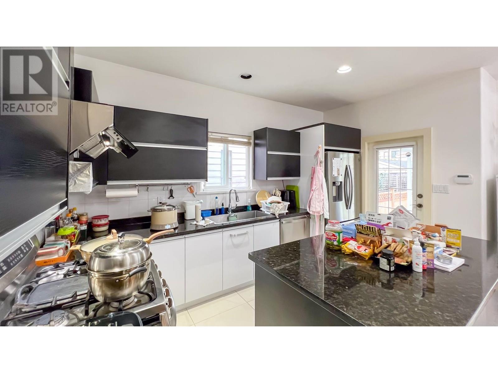 2813 W 21ST AVENUE, Vancouver real estate listing R2943195