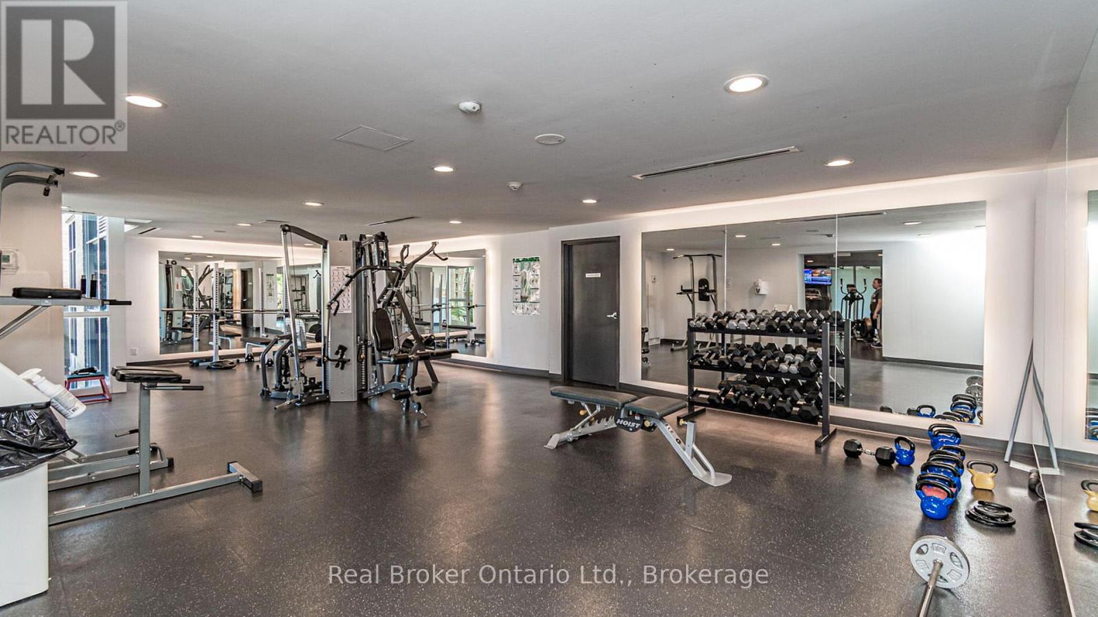 Photo 30 of 219 1940 Ironstone Drive, Burlington ON