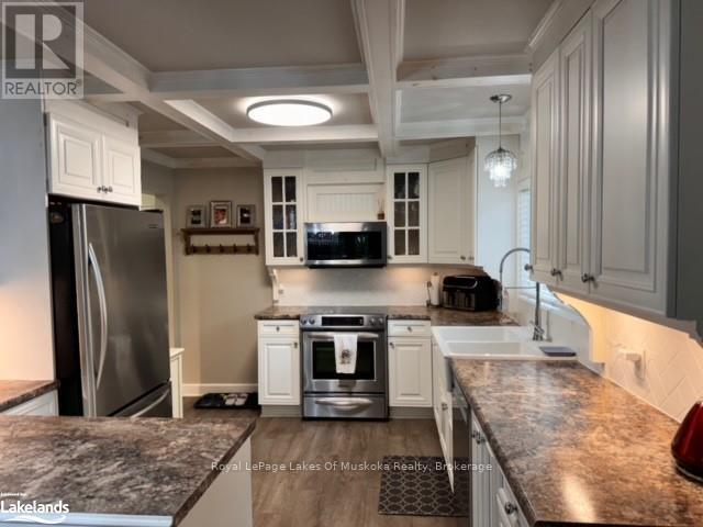 Photo 17 of 390 Manitoba Street, Bracebridge ON