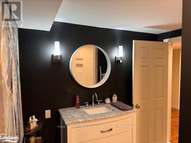 Photo 23 of 390 Manitoba Street, Bracebridge ON