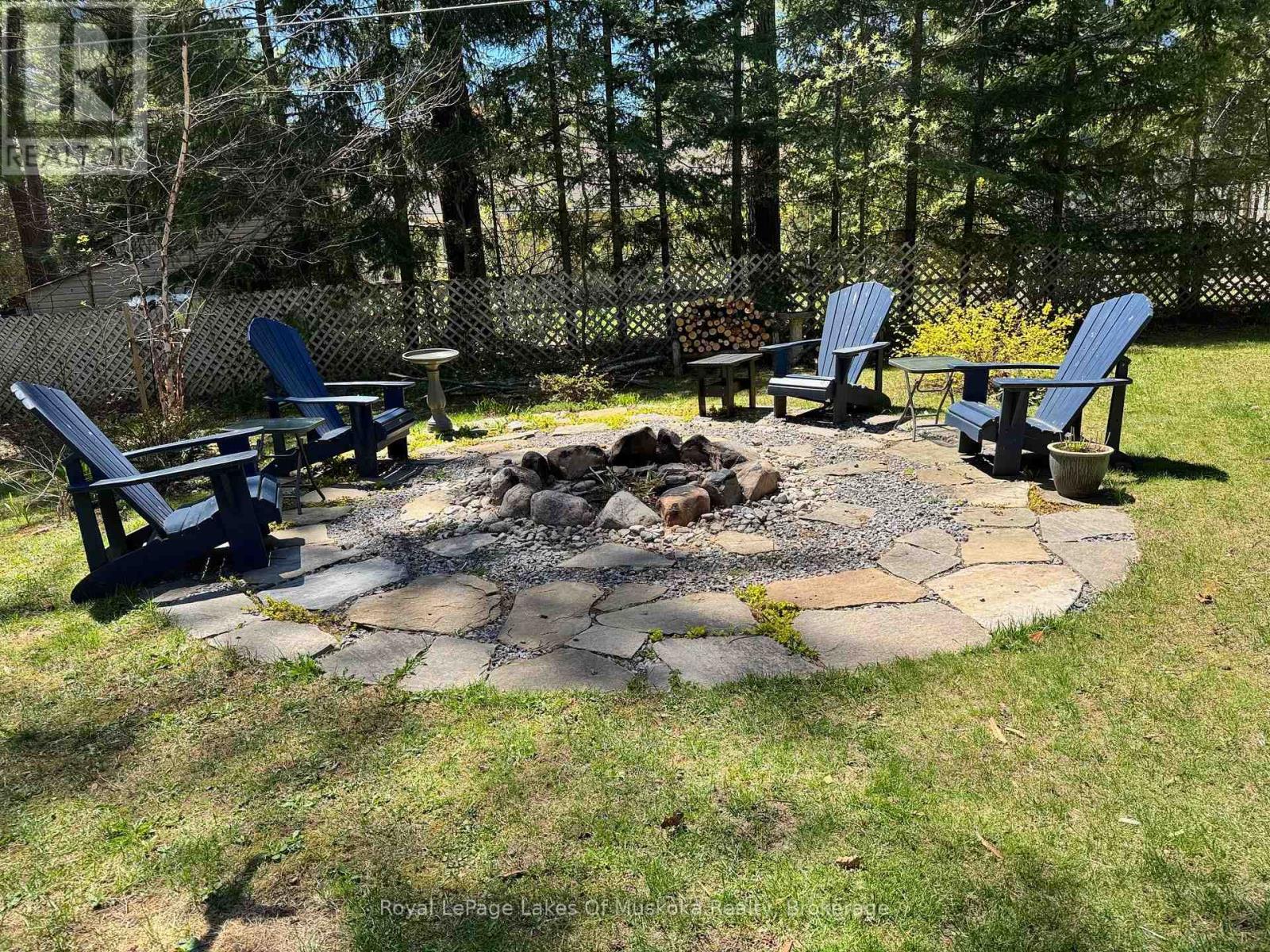 Photo 40 of 390 Manitoba Street, Bracebridge ON