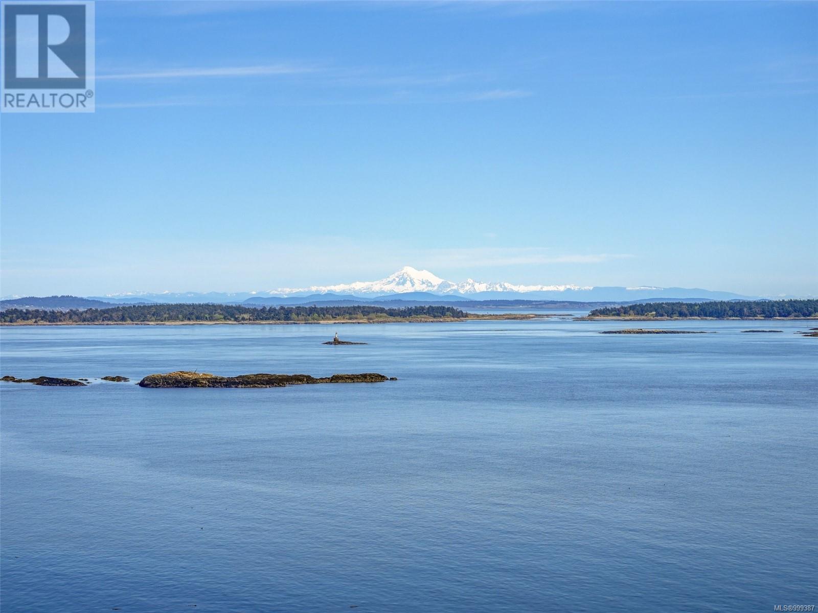 505 1175 Beach Drive, Oak Bay