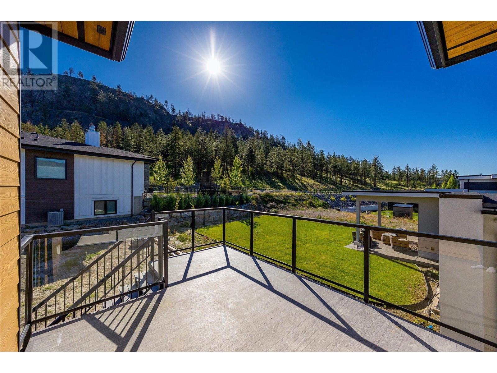  9489 Ledgestone Road, Lake Country