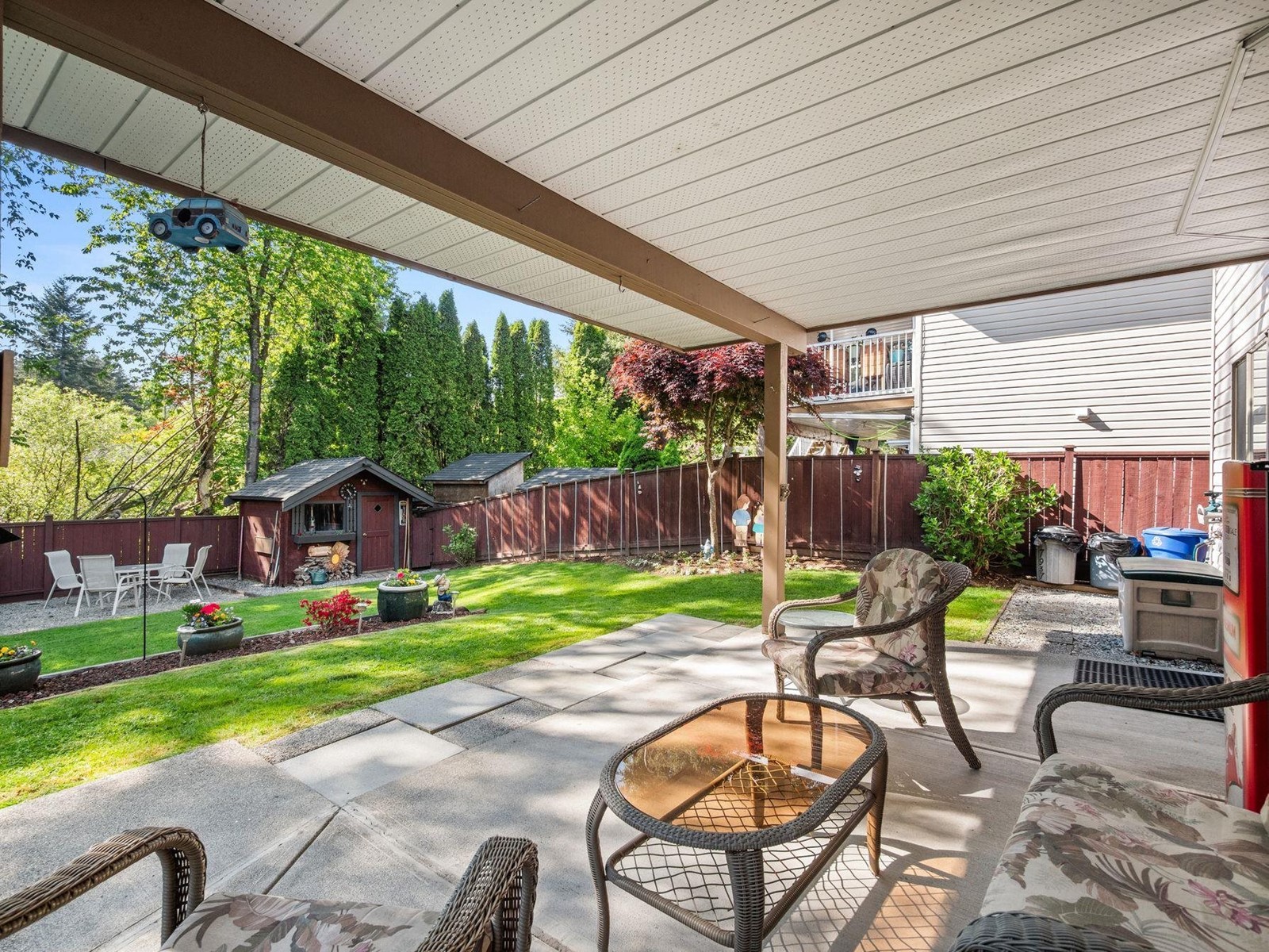 7937 BURDOCK STREET, Mission