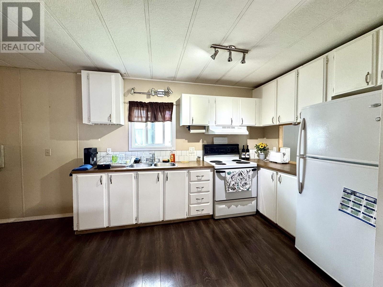 62 3889 MULLER AVENUE, Terrace